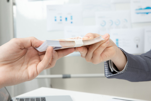 全球化下如何制定跨文化、跨區(qū)域的薪酬策略？