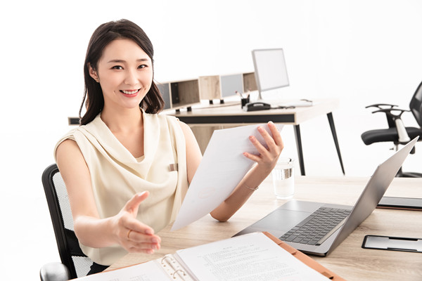 組織決策與領(lǐng)導(dǎo)力:引領(lǐng)企業(yè)創(chuàng)新與發(fā)展 組織決策與領(lǐng)導(dǎo)力:引領(lǐng)企業(yè)創(chuàng)新與發(fā)展