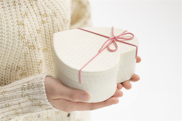 深度挖掘品牌故事，情感營(yíng)銷，打動(dòng)消費(fèi)者心靈